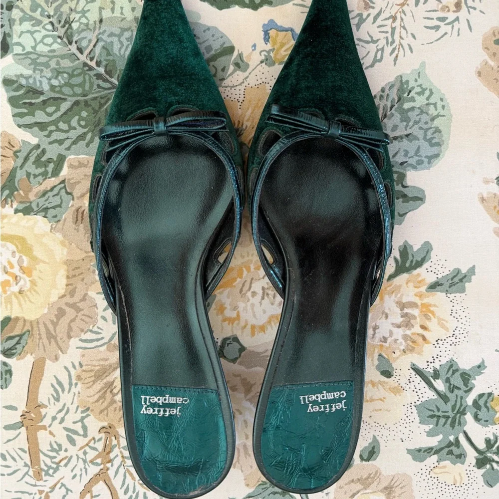 Jeffrey Campbell Green Velvet Women's Shoes - Picture 3 of 4